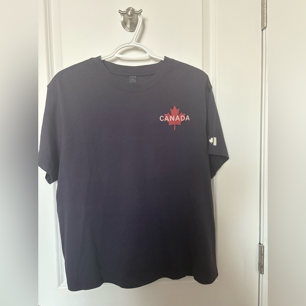 Lululemon Team Canada Olympic Women’s t’shirt.  Size 10. NWOT